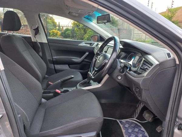 2020-Volkswagen-Polo-10-TSI-Comfortline-Auto image:10
