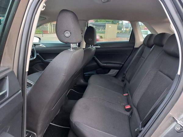 2020-Volkswagen-Polo-10-TSI-Comfortline-Auto image:12