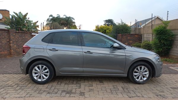 2020-Volkswagen-Polo-10-TSI-Comfortline-Auto image:8