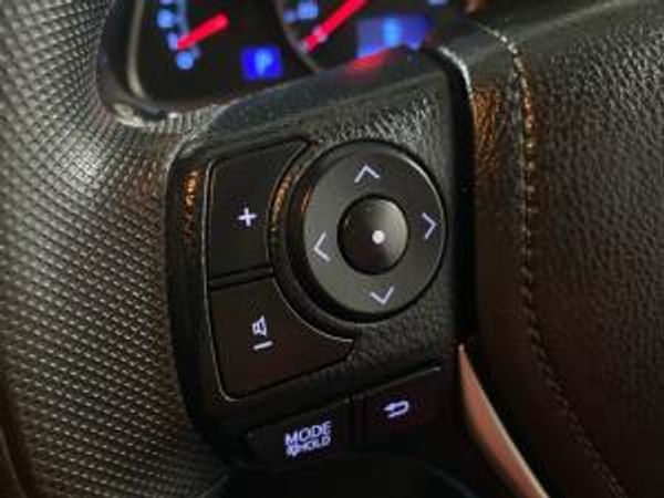 2014-Toyota-RAV4-20-GX-Auto image:6