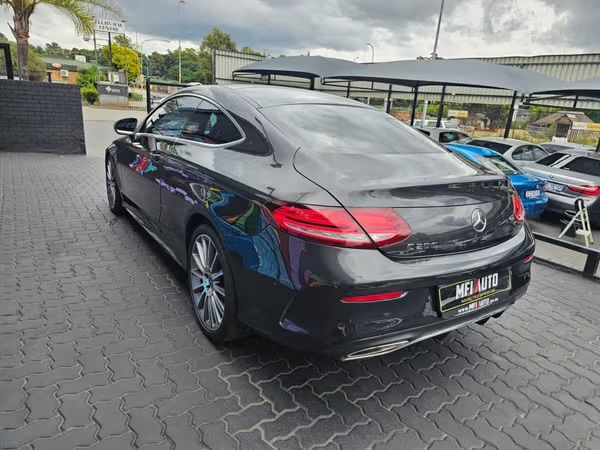 2019-Mercedes-Benz-C-Class-AMG-Package image:10