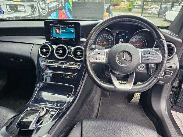 2019-Mercedes-Benz-C-Class-AMG-Package image:12
