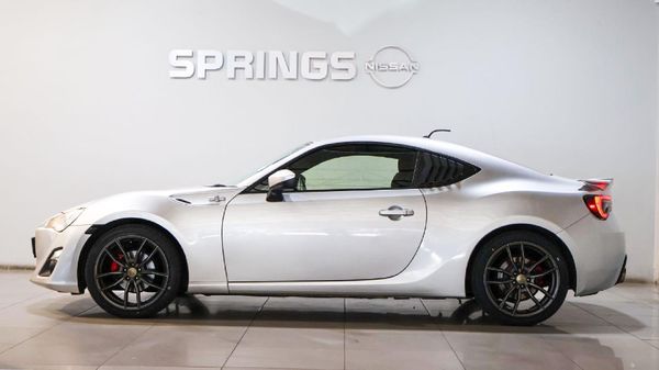 2015-Toyota-86-20 image:4