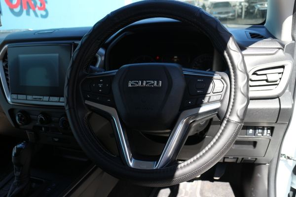 2024-Isuzu-D-Max-19-DDI-HR-LS-Auto-Extended-Cab image:13