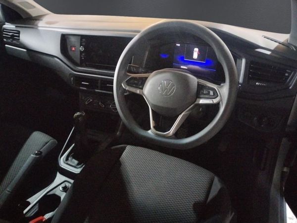 2024-Volkswagen-Polo-10-TSI image:8