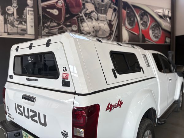2020-Isuzu-D-Max-300-LX-4x4-Extended-Cab image:16