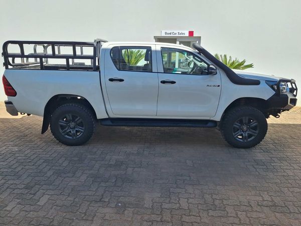 2022-Toyota-Hilux-24-GD-6-Raider-4x4-Auto-Double-Cab image:7