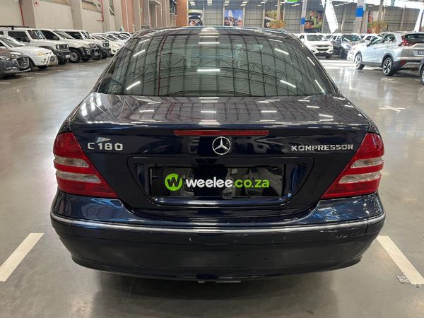 2007-Mercedes-Benz-C-Class-C-180K-Elegance-Auto image:3