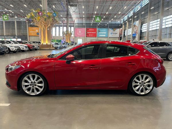 2016-Mazda-3-16-Dynamic-5-dr-Auto image:5