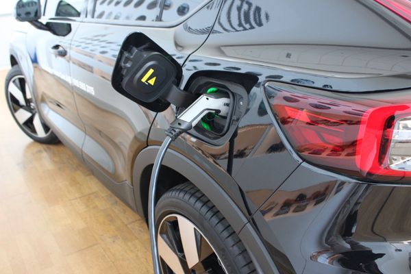 2026-Volvo-C40-Recharge-Twin-Pure-Electric image:10