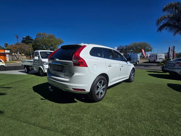 2014-Volvo-XC60-D4-Excel-Drive-E image:4