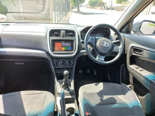 2022-Toyota-Urban-Cruiser-15-Xs image:12