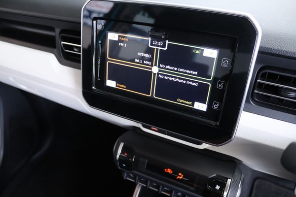 2021-Suzuki-Ignis-12-GLX-Auto image:11