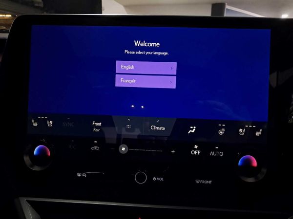 2025-Lexus-RX-350h image:16