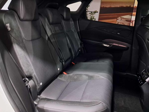 2025-Lexus-RX-350h image:22