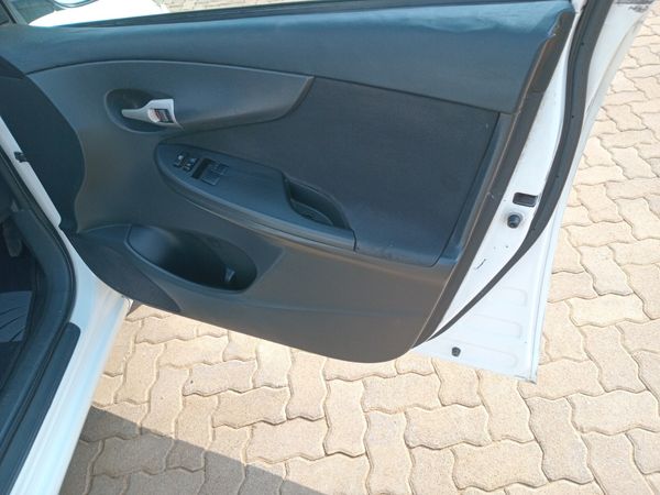 2009-Toyota-Corolla-13-Impact image:6