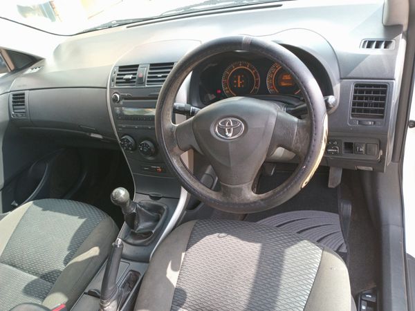 2009-Toyota-Corolla-13-Impact image:8