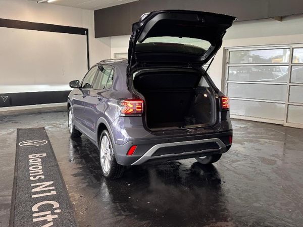 2026-Volkswagen-T-Cross-10-TSI-Life-Auto image:5