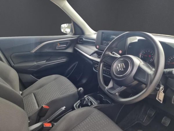 2025-Suzuki-Swift-12-GL image:8