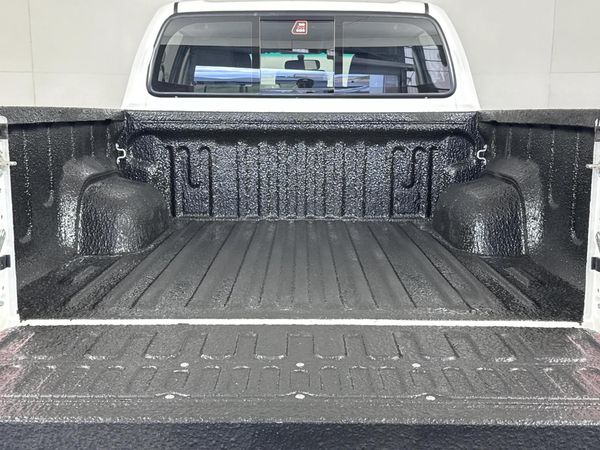 2024-Toyota-Hilux-24-GD-6-Raised-Body-Raider-Double-Cab image:13