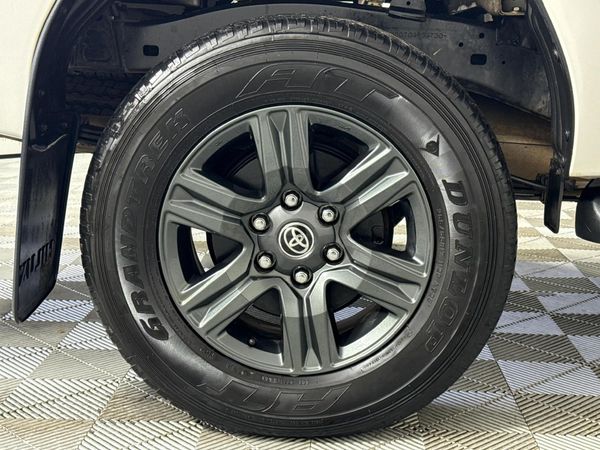 2024-Toyota-Hilux-24-GD-6-Raised-Body-Raider-Double-Cab image:7