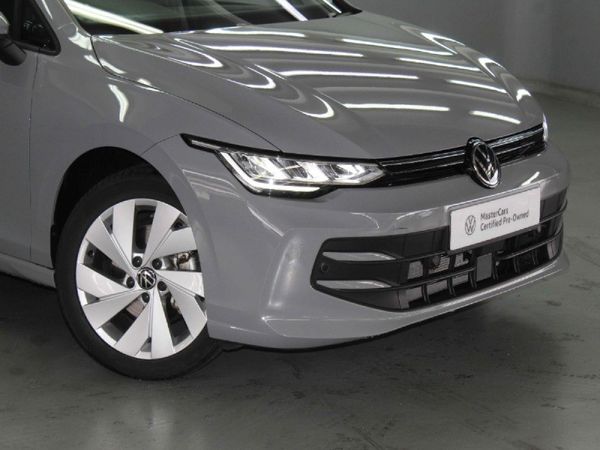2025-Volkswagen-Golf-14-TSI-Life-Auto-110kw image:15
