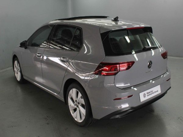 2025-Volkswagen-Golf-14-TSI-Life-Auto-110kw image:5