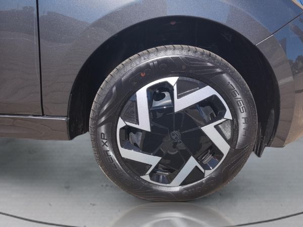 2026-TATA-Tiago-12-XM image:10