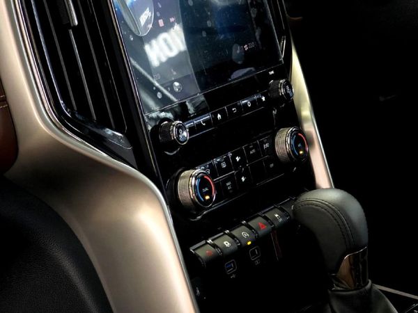 2026-Mahindra-Scorpio-N-22D-4X4-Auto-Z8l image:13
