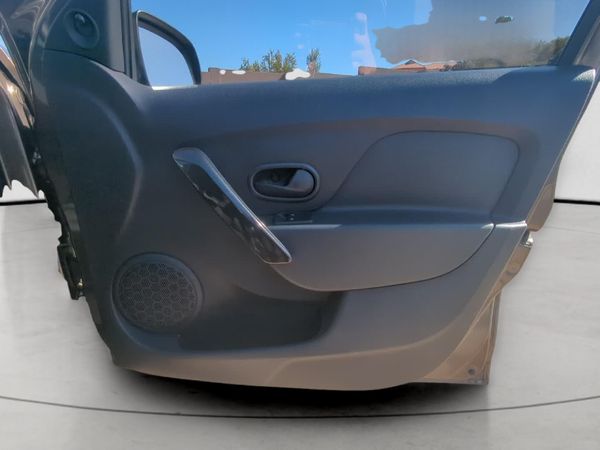 2020-Renault-Sandero-900T-Expression image:14