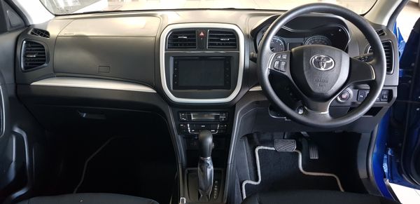 2022-Toyota-Urban-Cruiser-15-Xs-Auto image:4