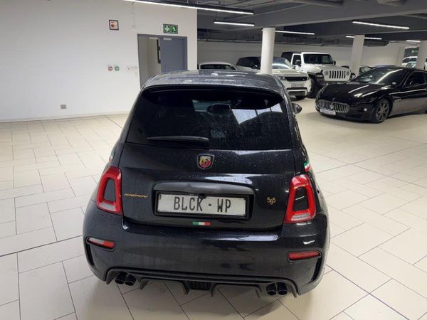 2022-Abarth-595-14T-Scorpion-ORO-Auto image:9