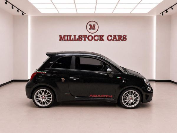2022-Abarth-595-14T-Scorpion-ORO-Auto image:5