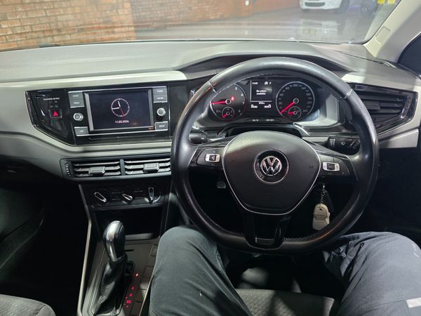 2019-Volkswagen-Polo-10-TSI-Comfortline-Auto image:6