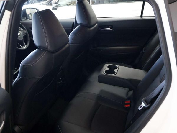 2026-Toyota-Corolla-Cross-18-XR-Hybrid image:15