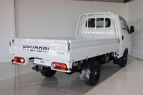 2026-Hyundai-H100-Bakkie-26D-Dropside image:3