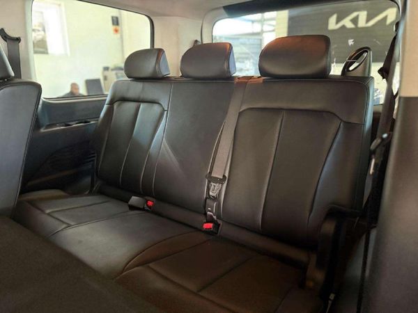 2023-Hyundai-Staria-22d-Executive-Auto image:12