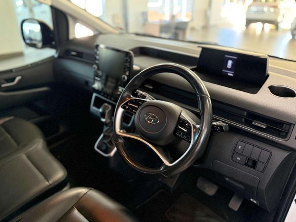 2023-Hyundai-Staria-22d-Executive-Auto image:7
