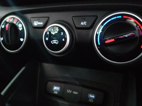 2024-Hyundai-Venue-10-TGDI-Motion-DCT image:17