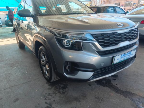 2021-Kia-Seltos-15D-EX image:2