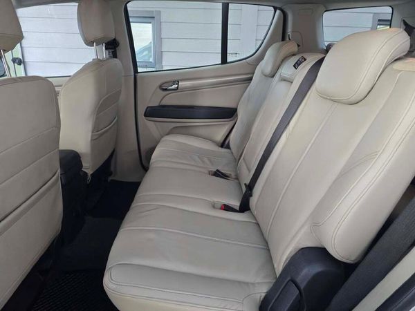2013-Chevrolet-Trailblazer-28-LTZ-Auto image:13