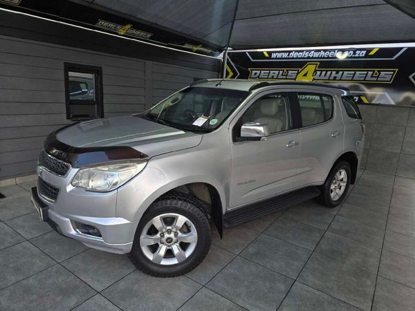 2013-Chevrolet-Trailblazer-28-LTZ-Auto image:3
