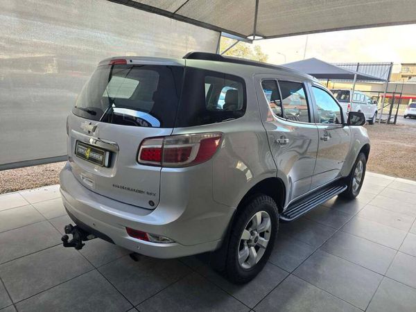 2013-Chevrolet-Trailblazer-28-LTZ-Auto image:6