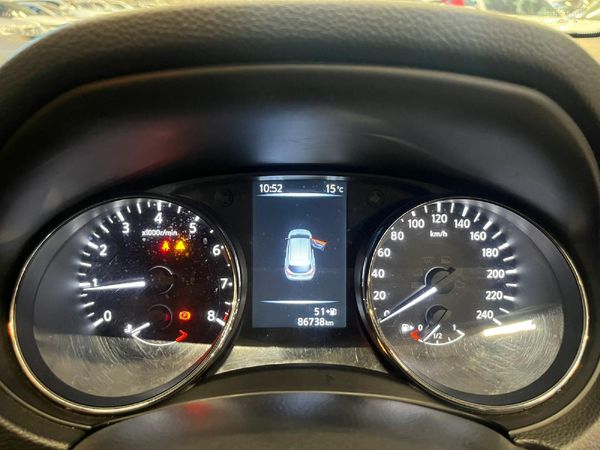 2016-Nissan-Qashqai-12T-Visia image:10