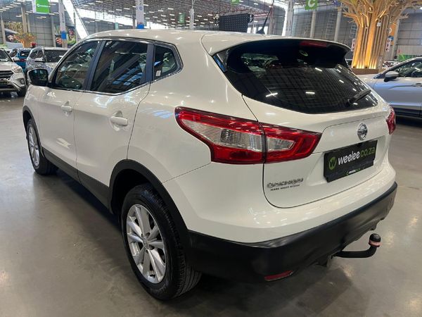 2016-Nissan-Qashqai-12T-Visia image:5
