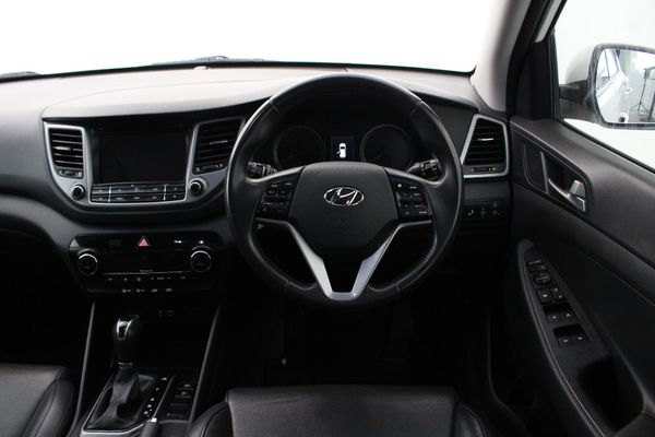 2017-Hyundai-Tucson-20-CRDi-Elite-Auto image:5