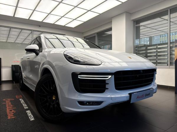2018-Porsche-Cayenne-GTS-Auto image:9