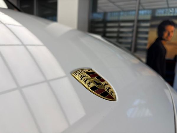 2018-Porsche-Cayenne-GTS-Auto image:14