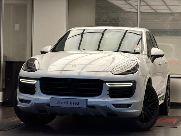 2018-Porsche-Cayenne-GTS-Auto image:1