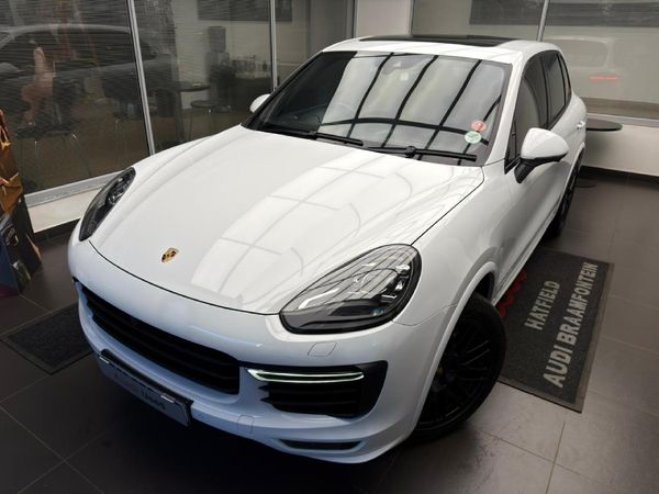 2018-Porsche-Cayenne-GTS-Auto image:3